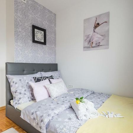 Blue Sky Apartment Warsawa Bagian luar foto