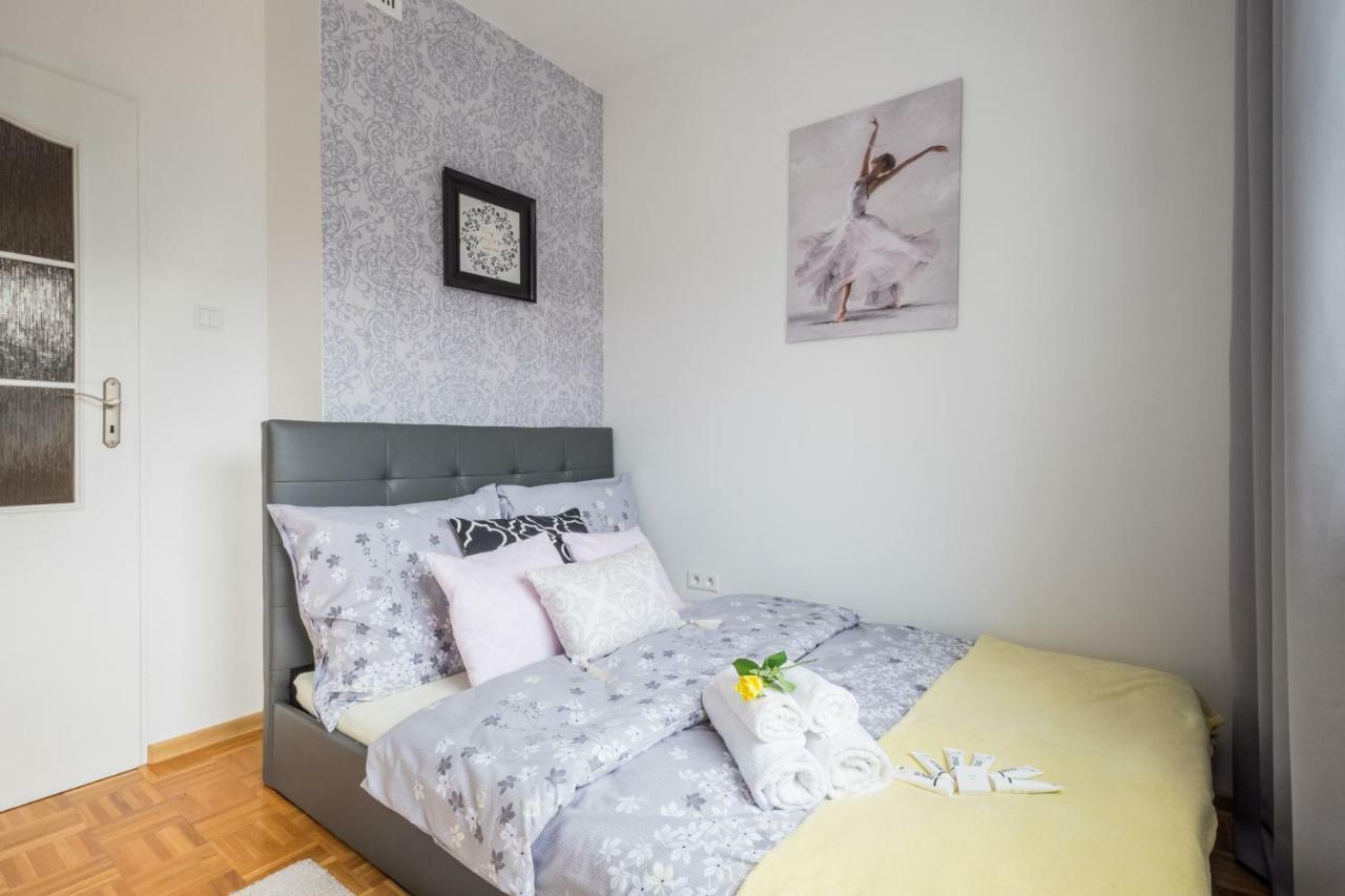 Blue Sky Apartment Warsawa Bagian luar foto