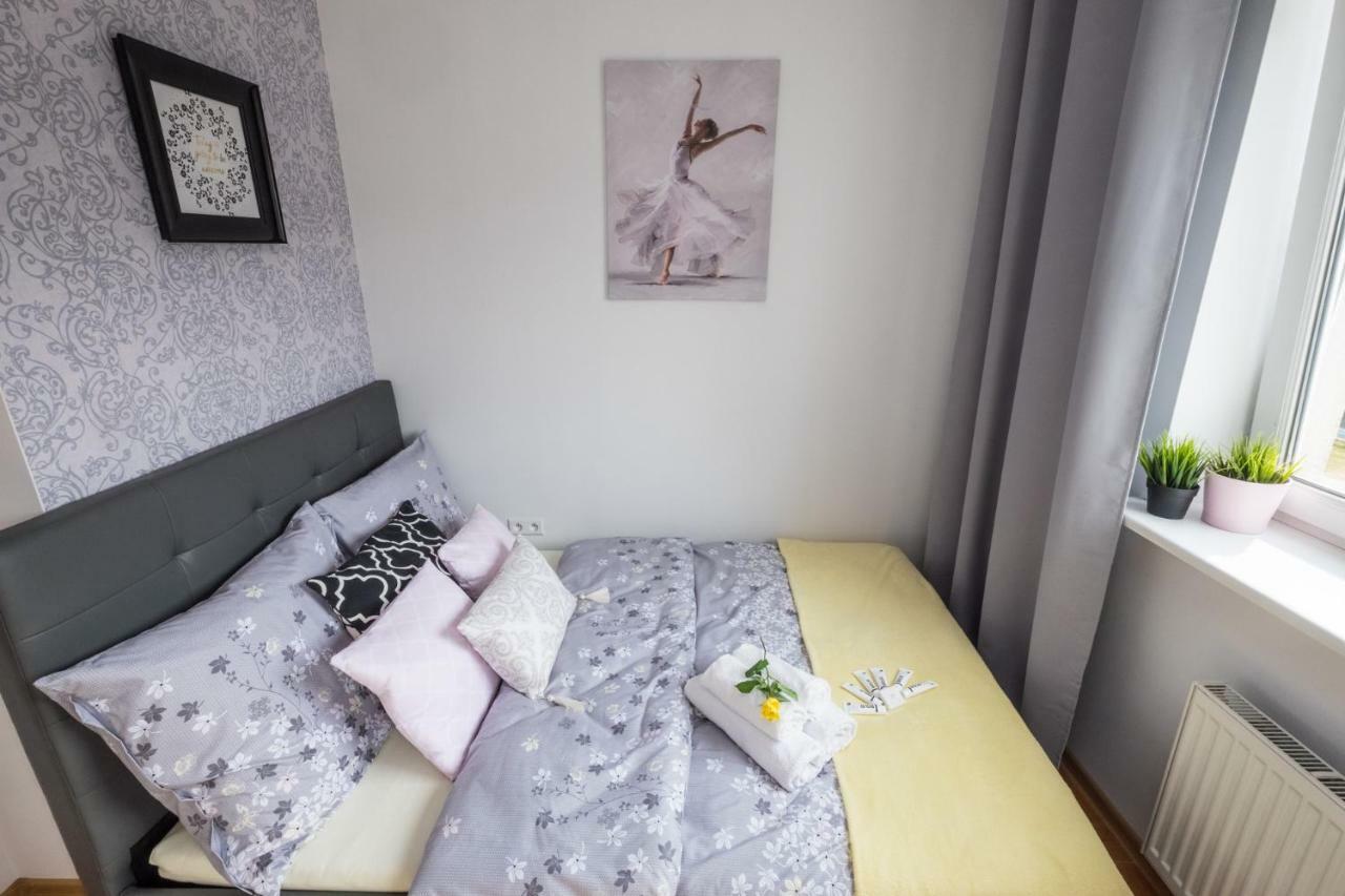 Blue Sky Apartment Warsawa Bagian luar foto